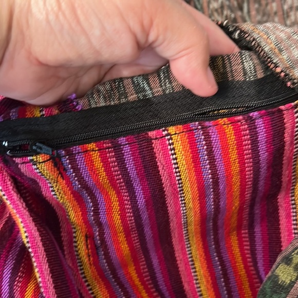 BOHO CROP COLORFUL TOP WITH HOOD - Picture 12 of 16